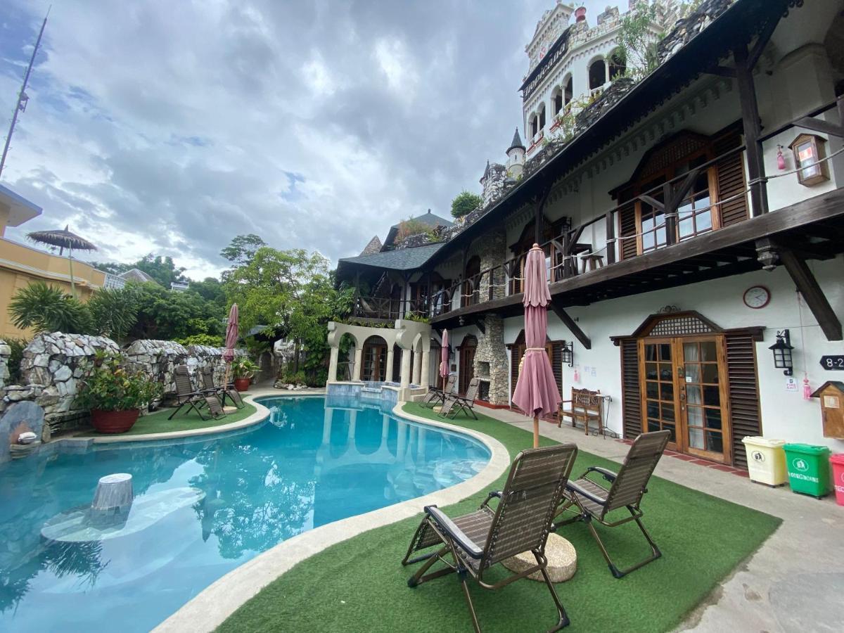 Tropicana Castle Dive Resort Powered By Cocotel Puerto Galera Kültér fotó